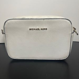 Optic White Michael Kors Jet Set Crossbody Bag